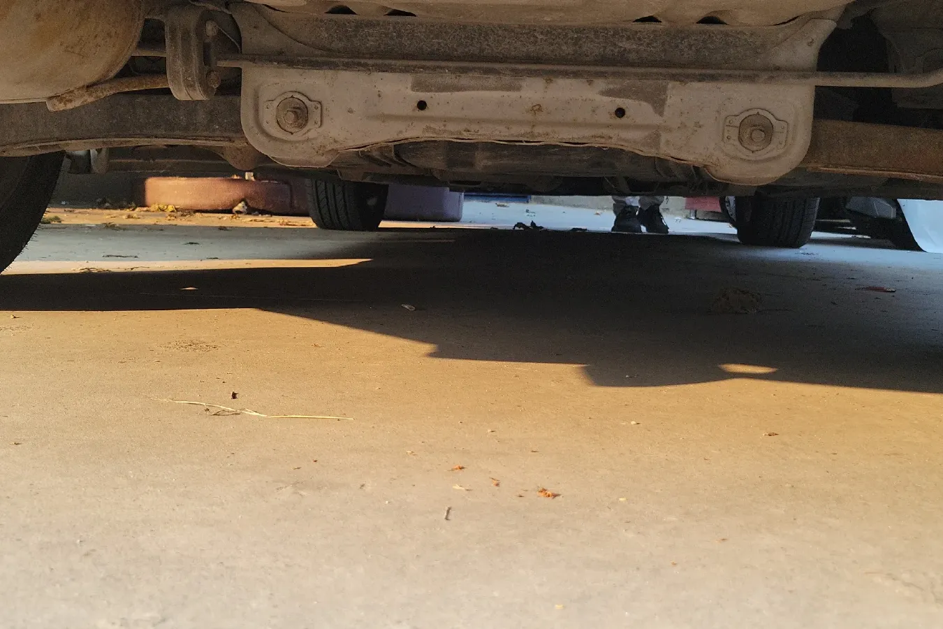 2011 Youngman Lotus L5 1.6L 123HP L4 5MT,autocango,china used car exporter,china ev exporter,chinese used car exporter,chinese used ev exporter