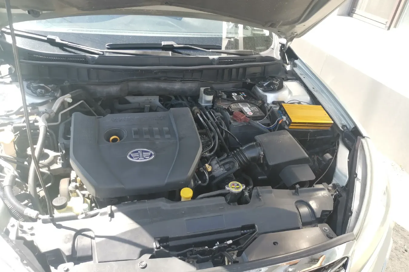 2012 Bestune B90 2.0L 146HP L4 6AT,autocango,china used car exporter,china ev exporter,chinese used car exporter,chinese used ev exporter