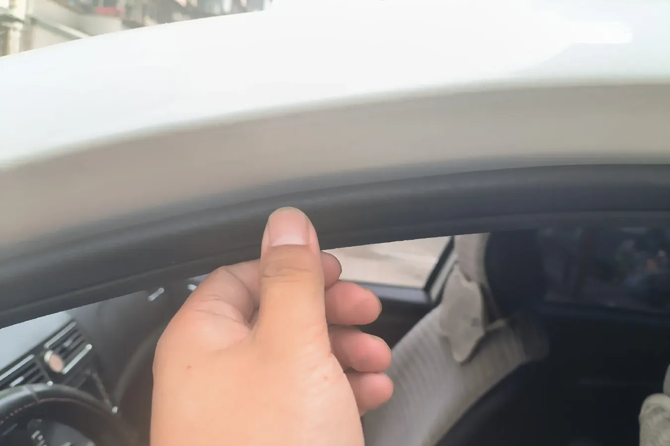 2014 DongFeng Forthing Joyear X3 1.5L 120HP L4 5MT,autocango,china used car exporter,china ev exporter,chinese used car exporter,chinese used ev exporter