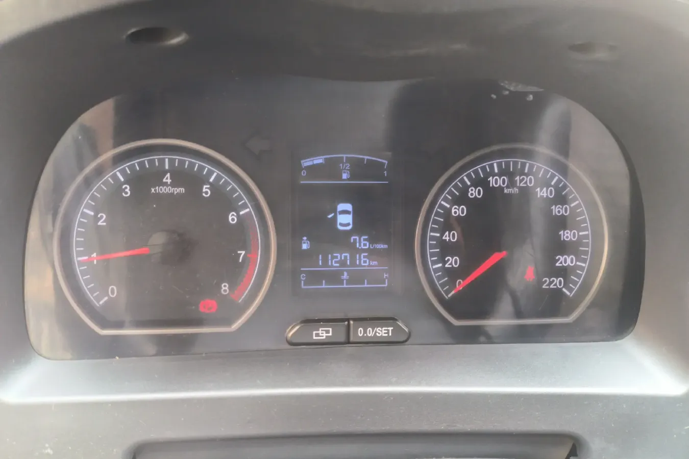 2014 DongFeng Forthing Joyear X3 1.5L 120HP L4 5MT,autocango,china used car exporter,china ev exporter,chinese used car exporter,chinese used ev exporter