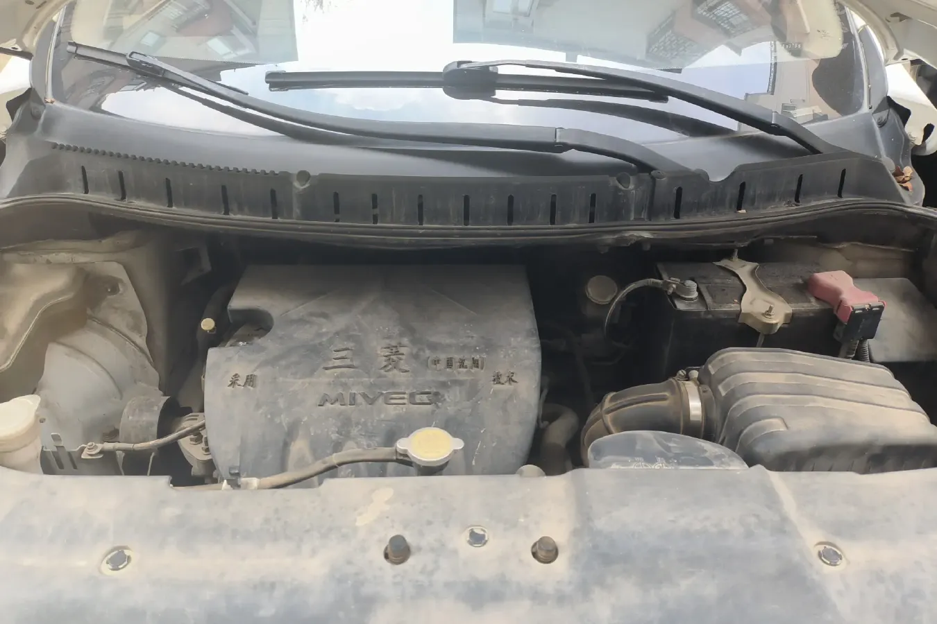 2014 DongFeng Forthing Joyear X3 1.5L 120HP L4 5MT,autocango,china used car exporter,china ev exporter,chinese used car exporter,chinese used ev exporter