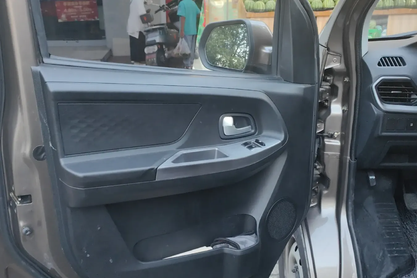 2023 ChangAn Kaicene RuiXing M60 1.5L 116HP L4 5MT,autocango,china used car exporter,china ev exporter,chinese used car exporter,chinese used ev exporter