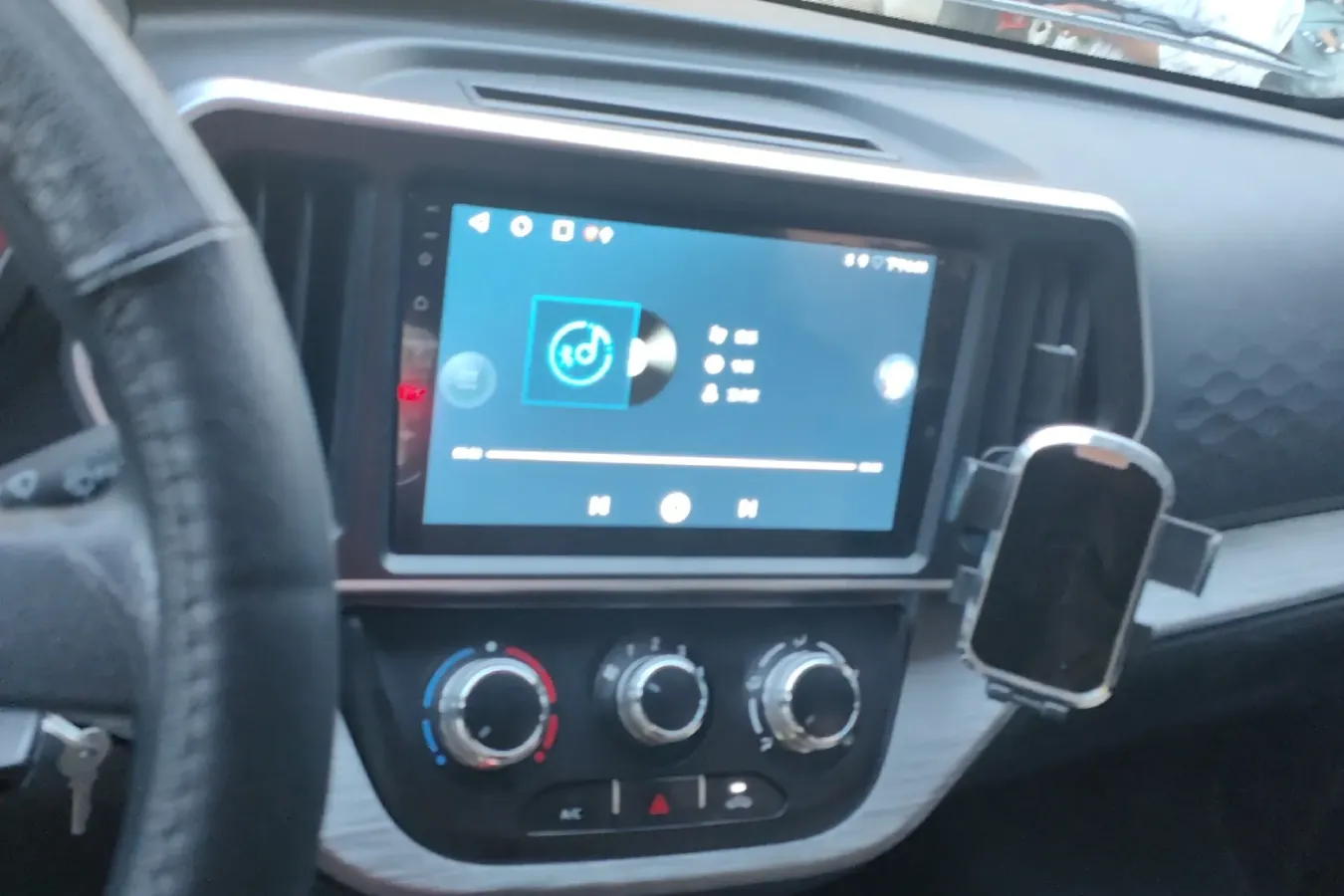 2023 ChangAn Kaicene RuiXing M60 1.5L 116HP L4 5MT,autocango,china used car exporter,china ev exporter,chinese used car exporter,chinese used ev exporter