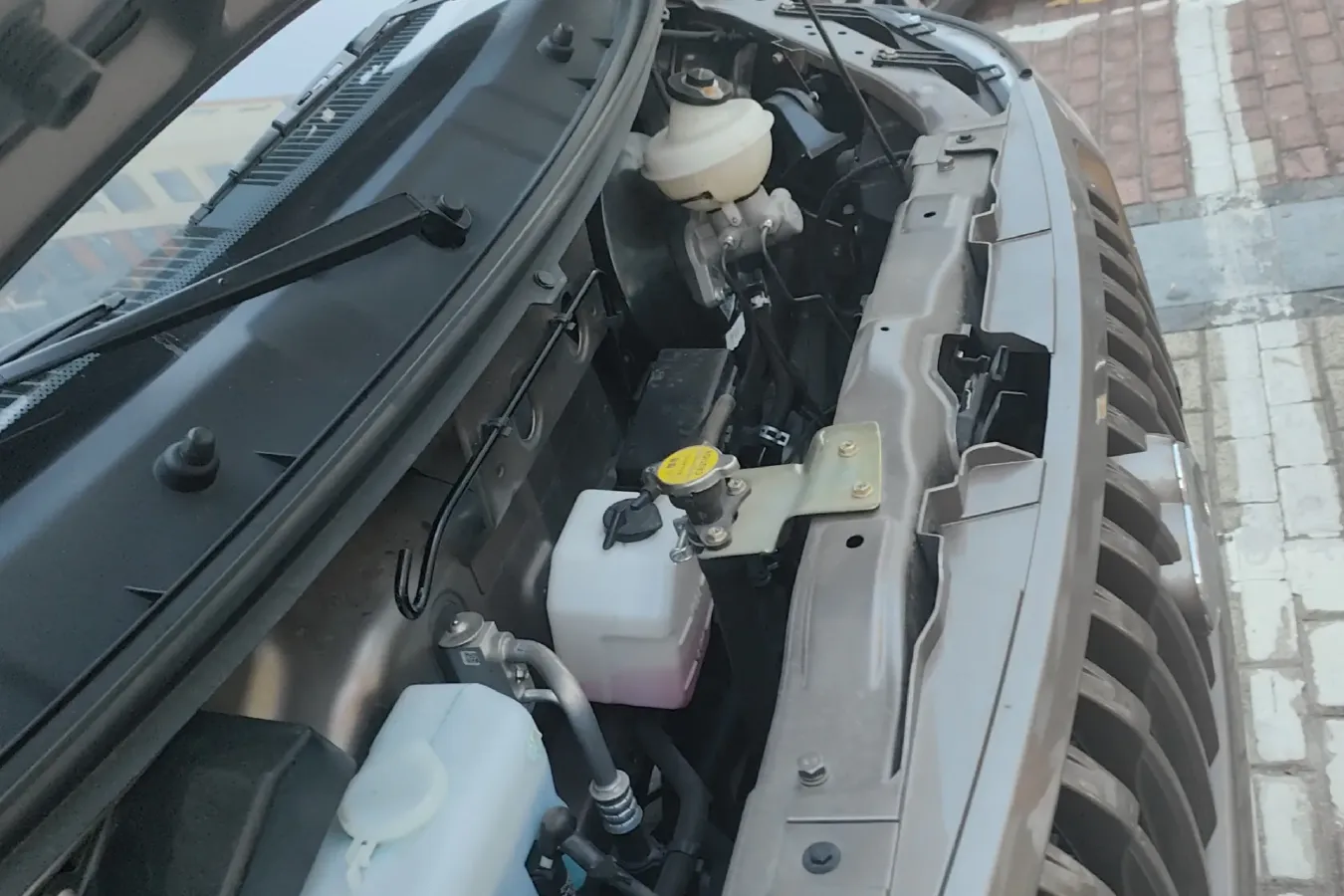 2023 ChangAn Kaicene RuiXing M60 1.5L 116HP L4 5MT,autocango,china used car exporter,china ev exporter,chinese used car exporter,chinese used ev exporter