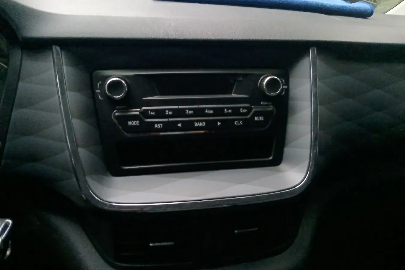 2021 JinBei Golden Sea Lion 1.5L 112HP L4 5MT,autocango,china used car exporter,china ev exporter,chinese used car exporter,chinese used ev exporter