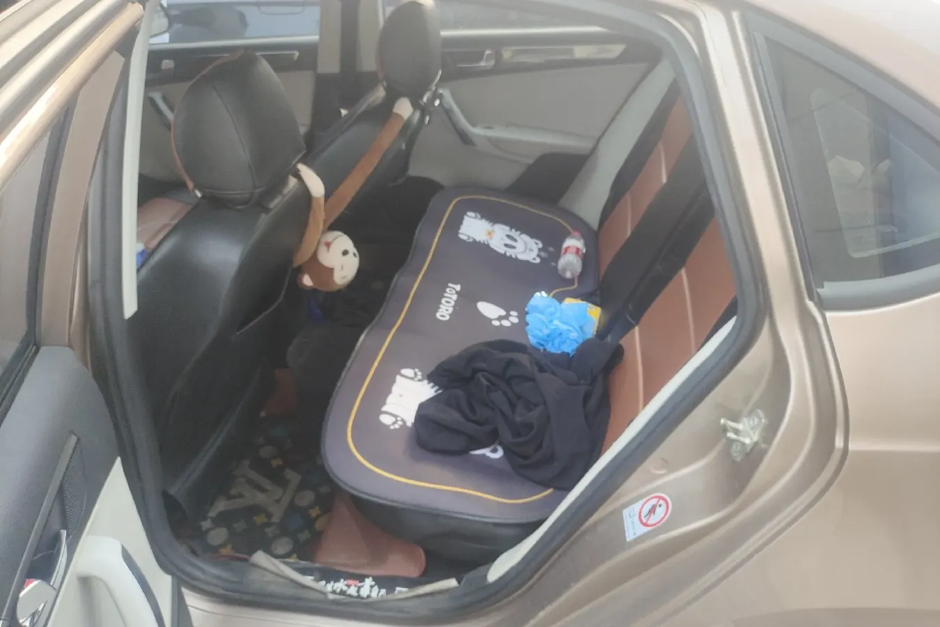 2011 Brilliance Auto H530 1.6L 118HP L4 5MT,autocango,china used car exporter,china ev exporter,chinese used car exporter,chinese used ev exporter