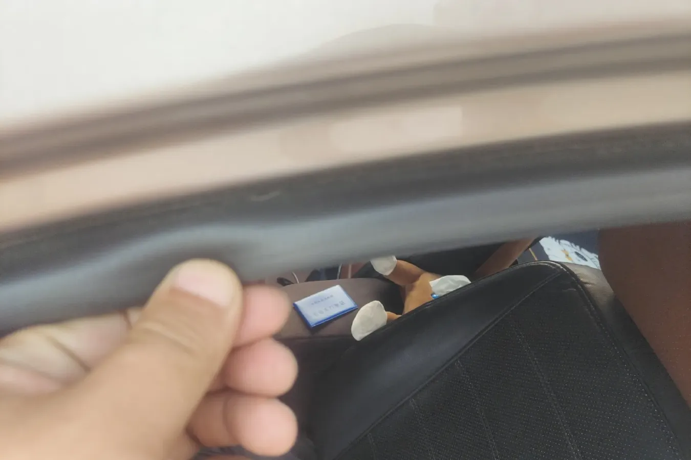 2011 Brilliance Auto H530 1.6L 118HP L4 5MT,autocango,china used car exporter,china ev exporter,chinese used car exporter,chinese used ev exporter