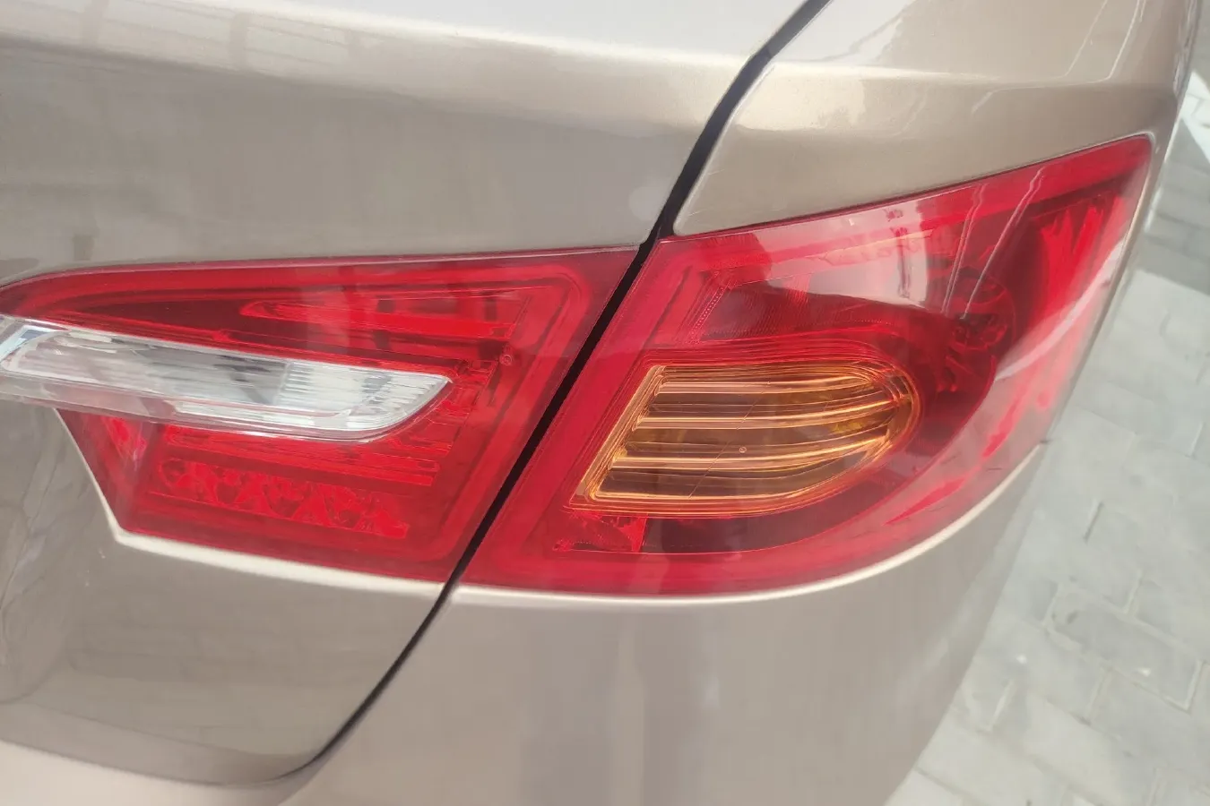 2011 Brilliance Auto H530 1.6L 118HP L4 5MT,autocango,china used car exporter,china ev exporter,chinese used car exporter,chinese used ev exporter