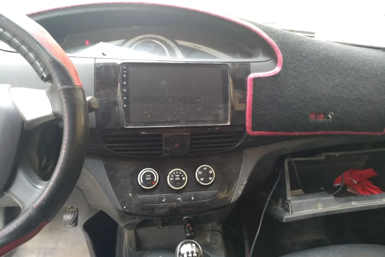 2015 LiFan LeTu 1.5L 109HP L4 5MT,autocango,china used car exporter,china ev exporter,chinese used car exporter,chinese used ev exporter