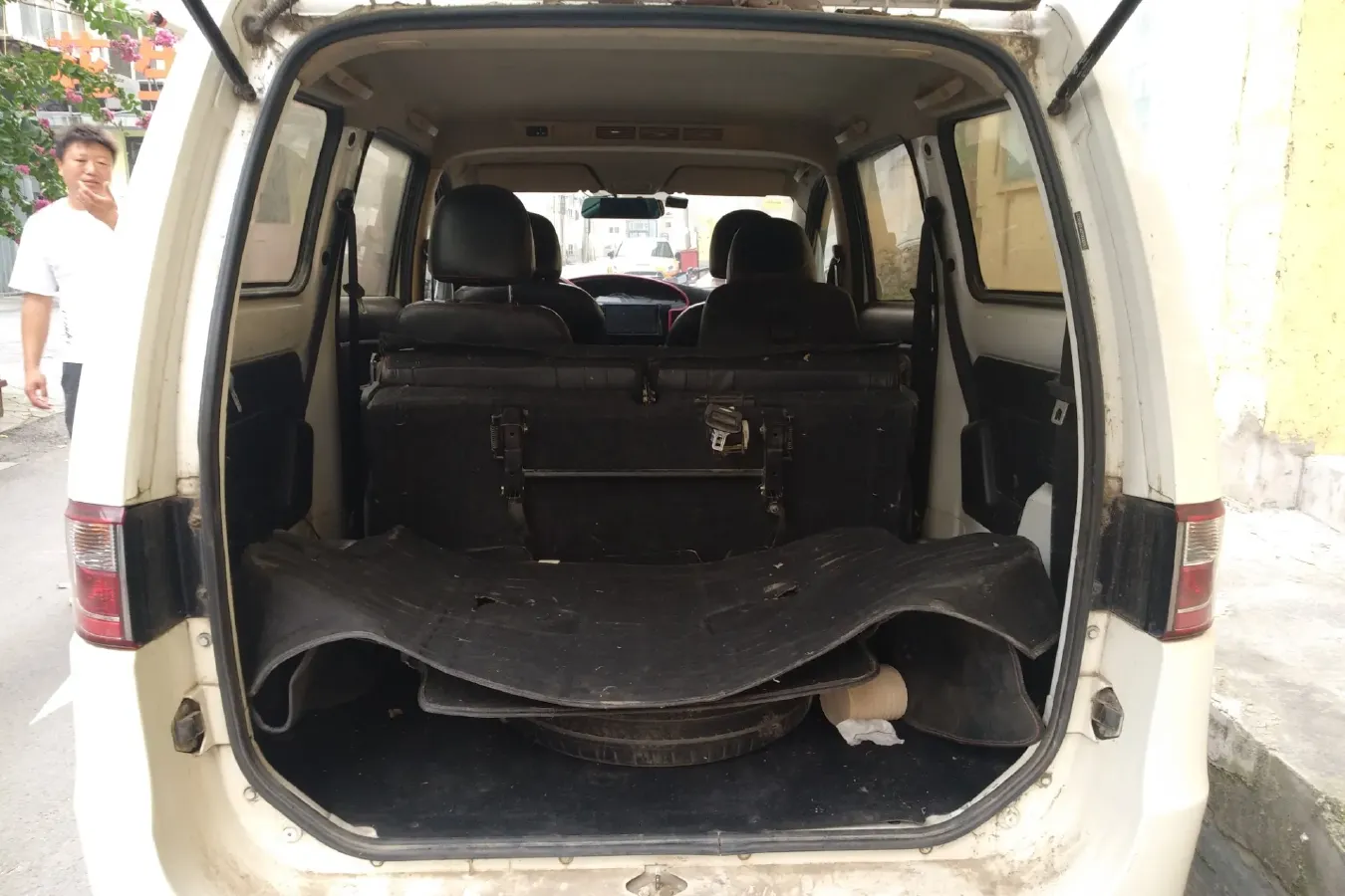 2015 LiFan LeTu 1.5L 109HP L4 5MT,autocango,china used car exporter,china ev exporter,chinese used car exporter,chinese used ev exporter