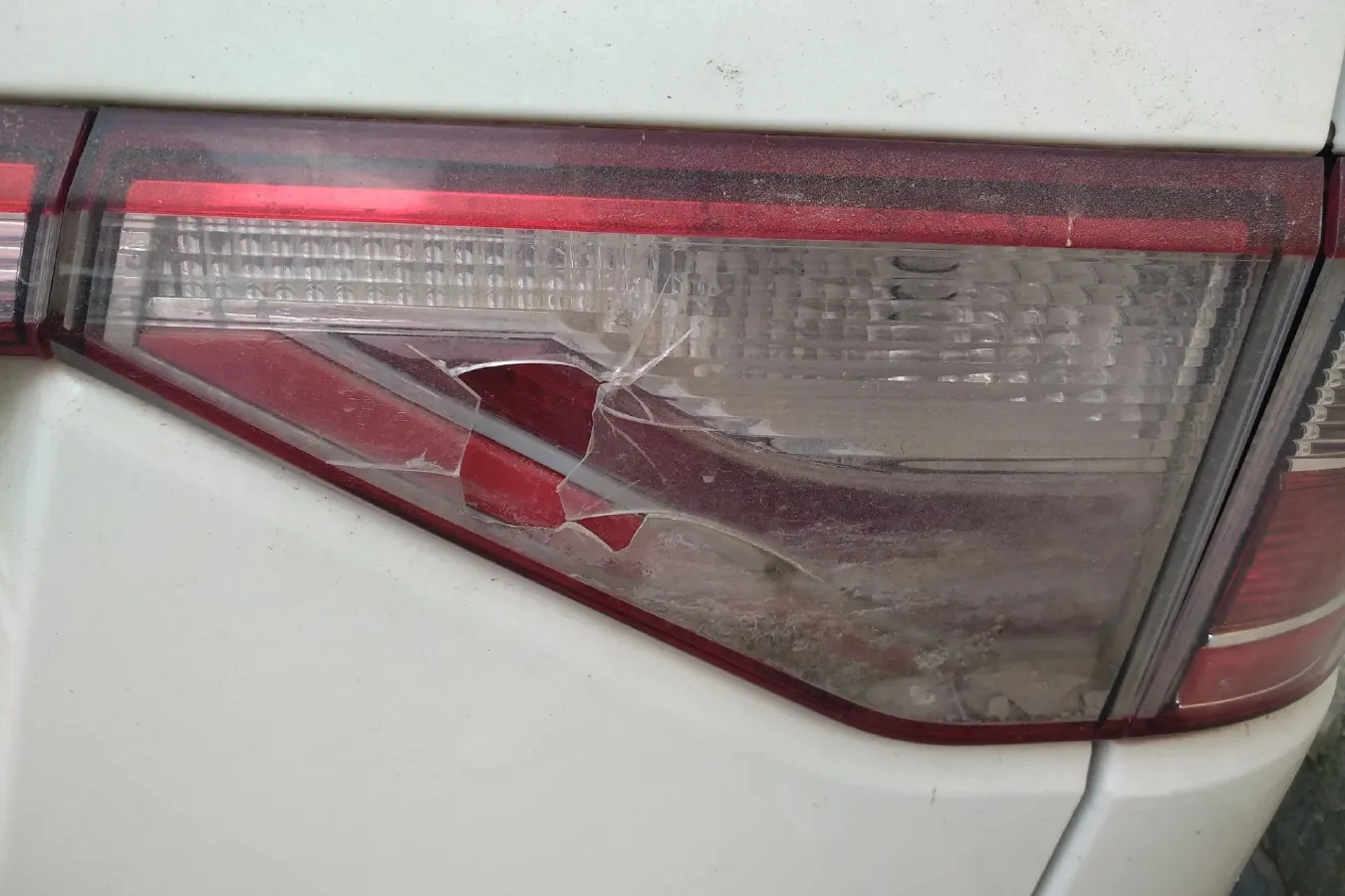 2015 LiFan LeTu 1.5L 109HP L4 5MT,autocango,china used car exporter,china ev exporter,chinese used car exporter,chinese used ev exporter