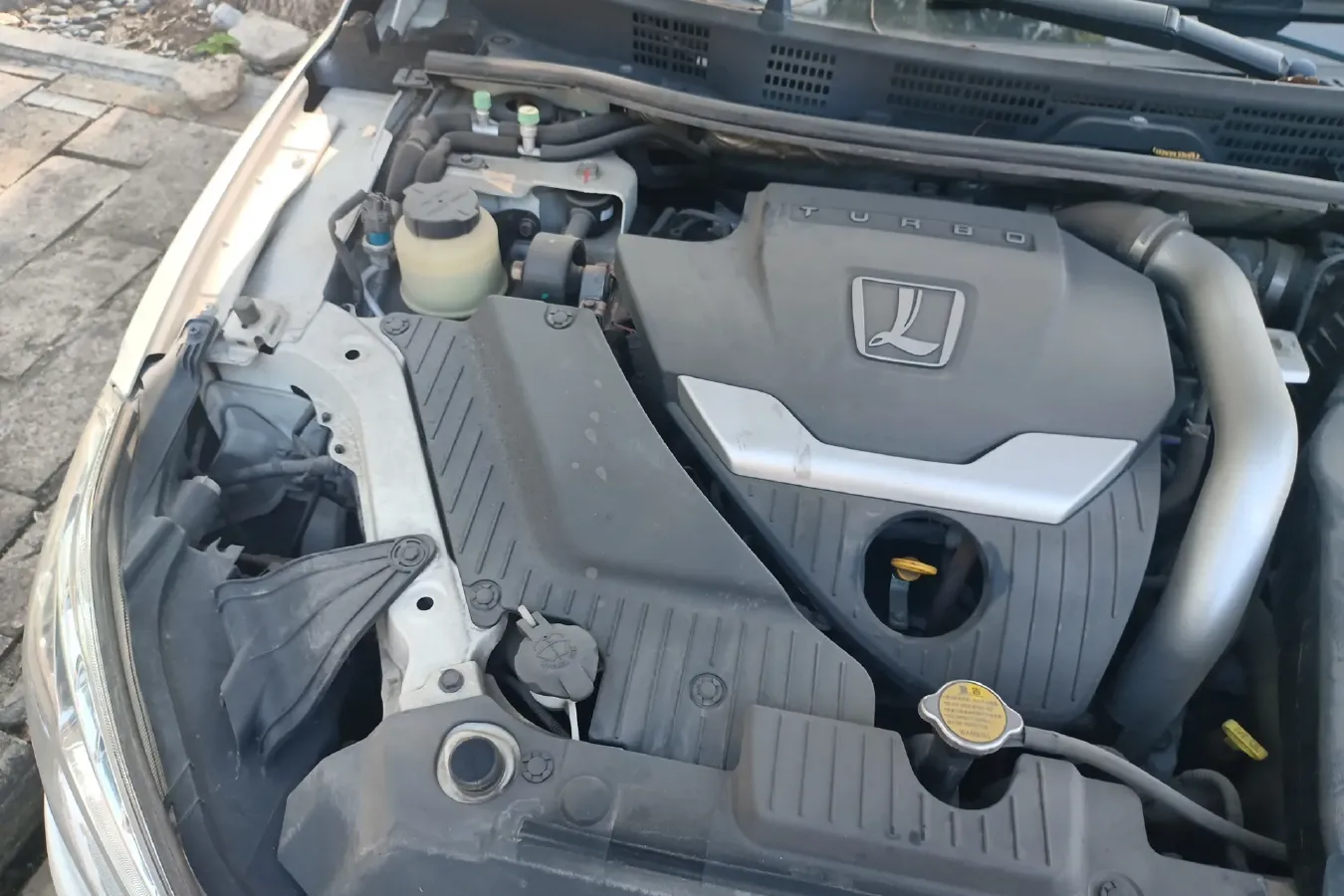 2013 Luxgen 5 1.8T 154HP L4 5AT,autocango,china used car exporter,china ev exporter,chinese used car exporter,chinese used ev exporter