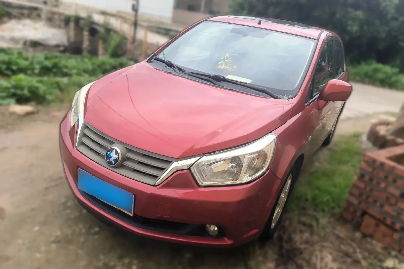 2013 Venucia R50 1.6L 117HP L4 4AT,autocango,china used car exporter,china ev exporter,chinese used car exporter,chinese used ev exporter