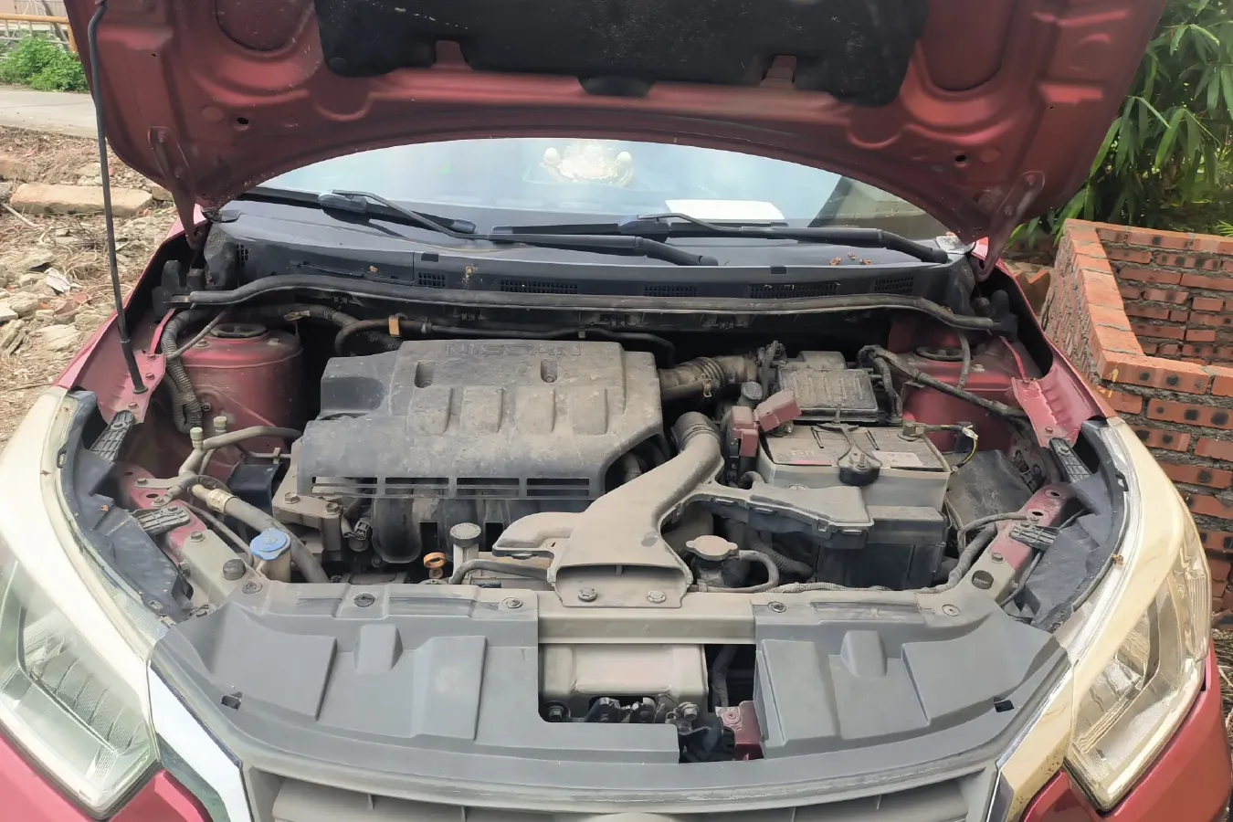 2013 Venucia R50 1.6L 117HP L4 4AT,autocango,china used car exporter,china ev exporter,chinese used car exporter,chinese used ev exporter