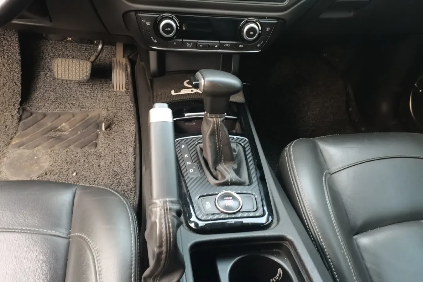 2014 Qoros 3 1.6T 156HP L4 6DCT,autocango,china used car exporter,china ev exporter,chinese used car exporter,chinese used ev exporter