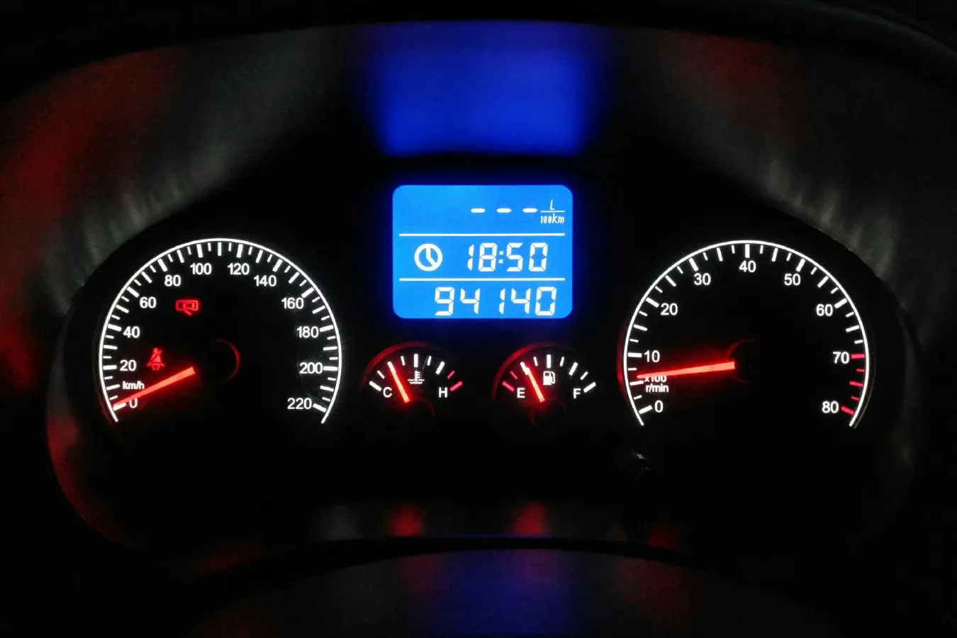 2012 Chery Tiggo 1.6L 126HP L4 5MT,autocango,china used car exporter,china ev exporter,chinese used car exporter,chinese used ev exporter