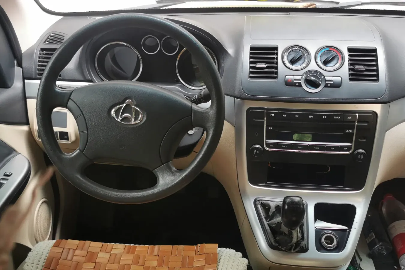 2016 ChangAn Kaicene RuiXing M90 2.0L 124HP L4 5MT,autocango,china used car exporter,china ev exporter,chinese used car exporter,chinese used ev exporter