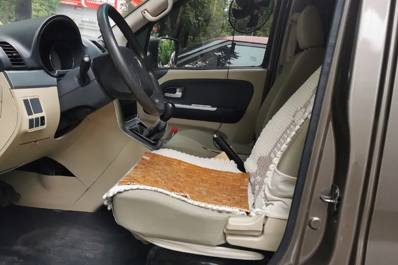 2016 ChangAn Kaicene RuiXing M90 2.0L 124HP L4 5MT,autocango,china used car exporter,china ev exporter,chinese used car exporter,chinese used ev exporter