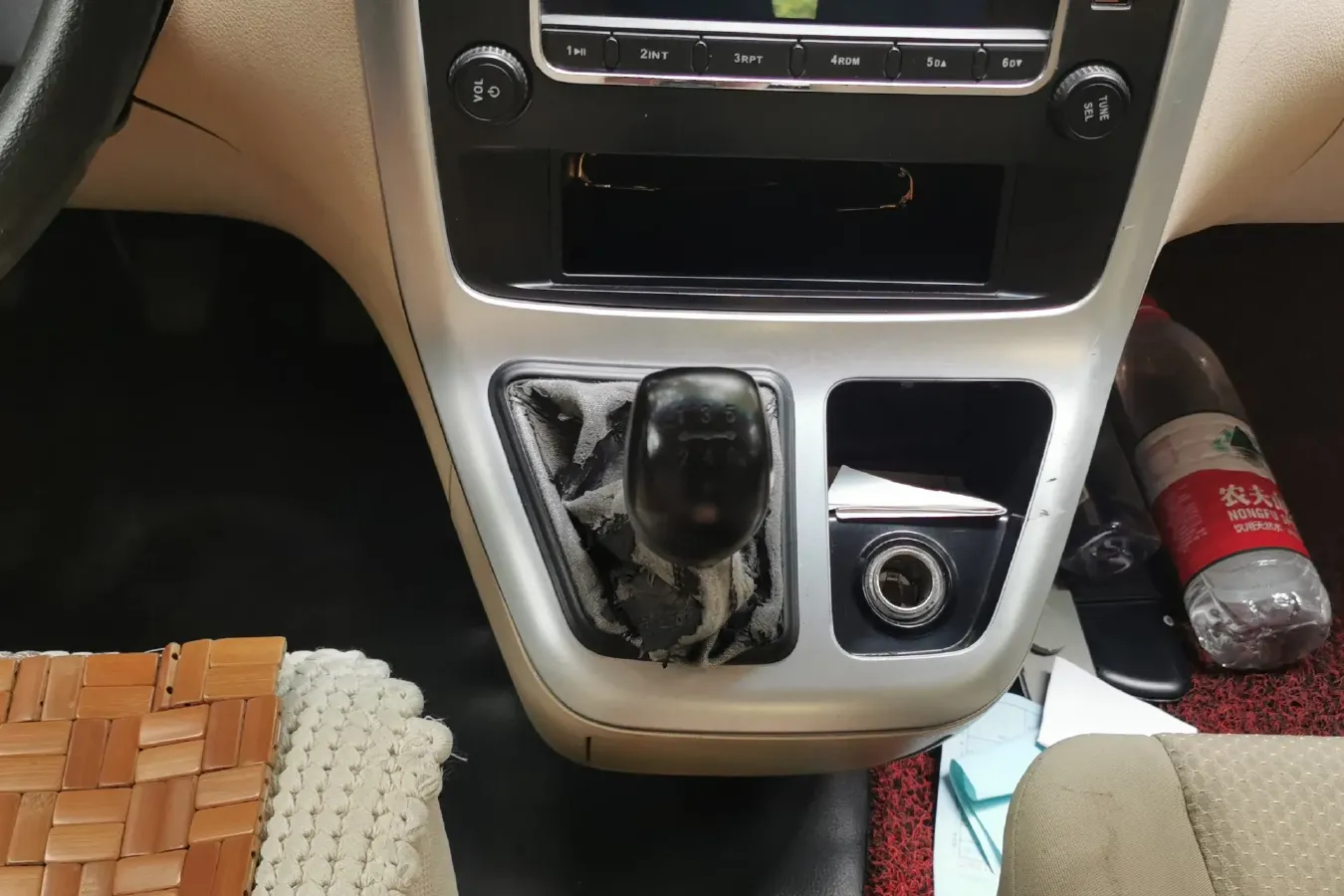 2016 ChangAn Kaicene RuiXing M90 2.0L 124HP L4 5MT,autocango,china used car exporter,china ev exporter,chinese used car exporter,chinese used ev exporter