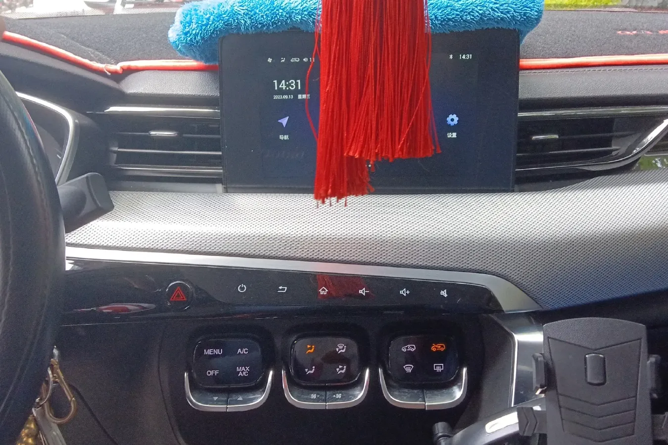 2019 BeiJing Auto X3 1.5L 116HP L4 5MT,autocango,china used car exporter,china ev exporter,chinese used car exporter,chinese used ev exporter