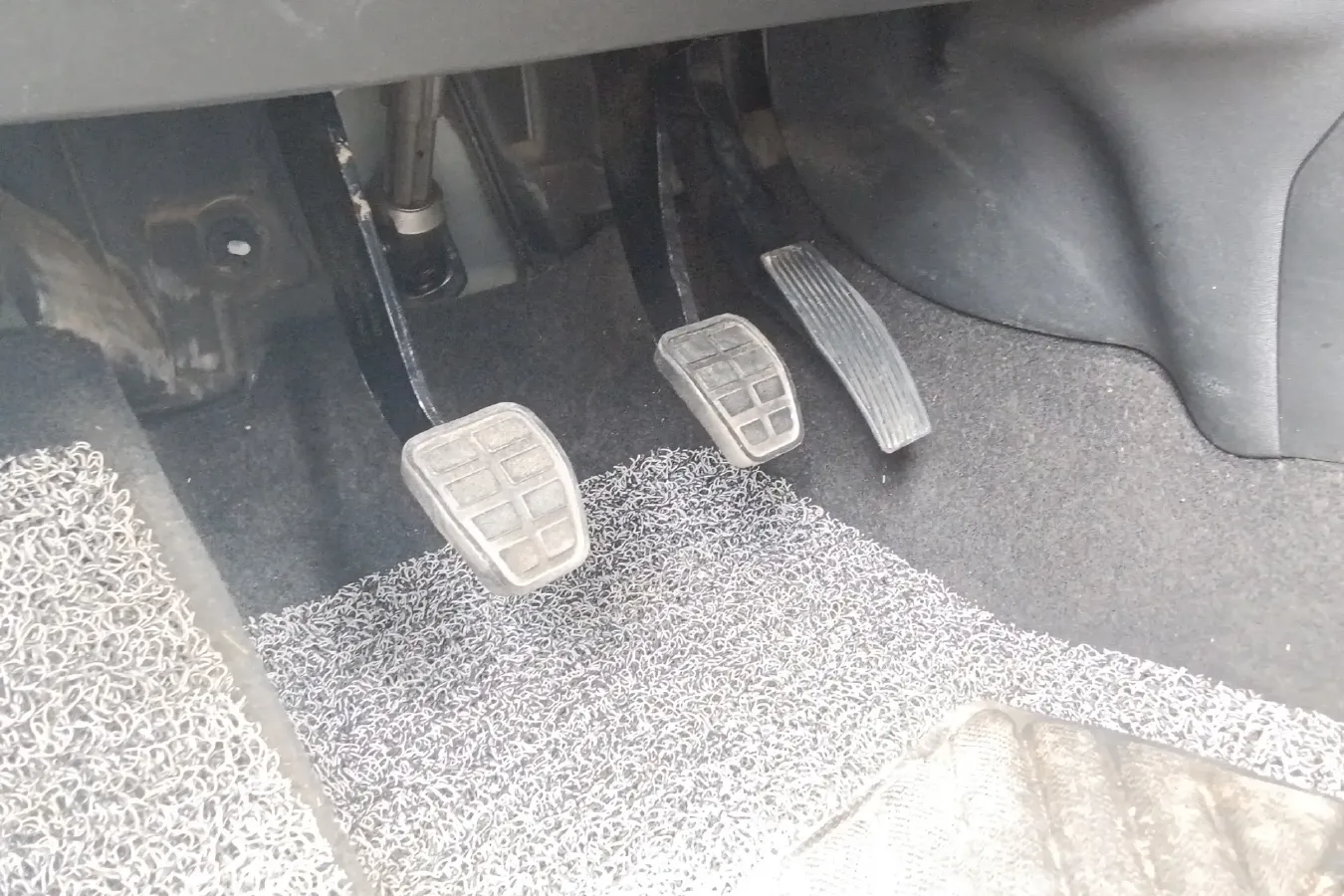 2019 BeiJing Auto X3 1.5L 116HP L4 5MT,autocango,china used car exporter,china ev exporter,chinese used car exporter,chinese used ev exporter