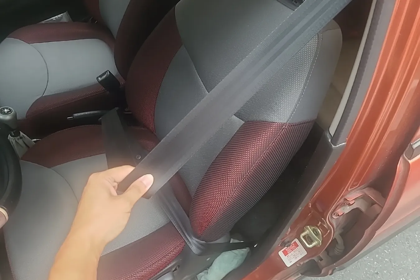 2010 BaoJun LeChi 1.2L 86HP L4 5MT,autocango,china used car exporter,china ev exporter,chinese used car exporter,chinese used ev exporter