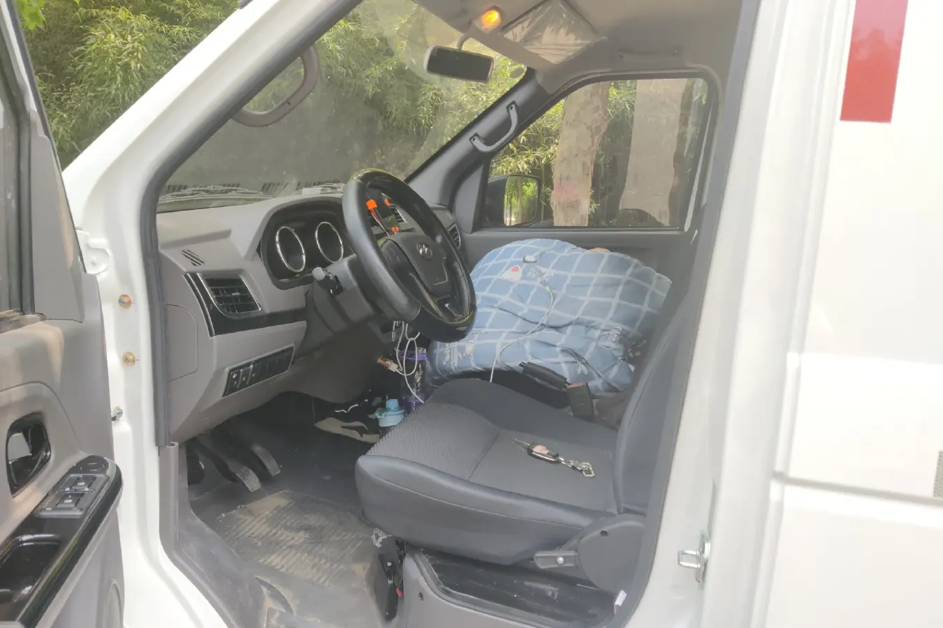 2023 New Gonow ShuaiLing BEV 41.64KWH,autocango,china used car exporter,china ev exporter,chinese used car exporter,chinese used ev exporter