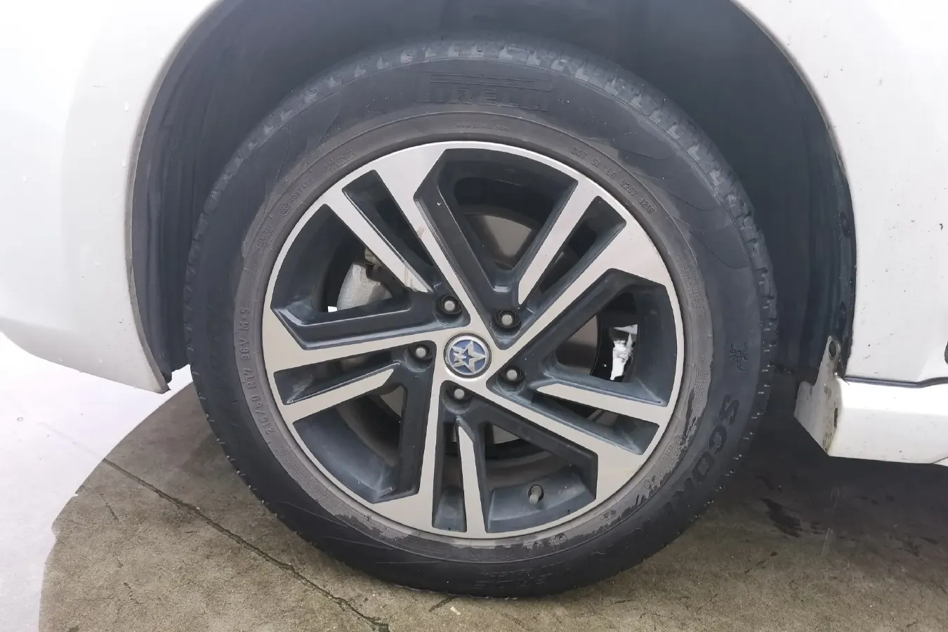 2018 Venucia T70 2.0L 144HP L4 CVT,autocango,china used car exporter,china ev exporter,chinese used car exporter,chinese used ev exporter