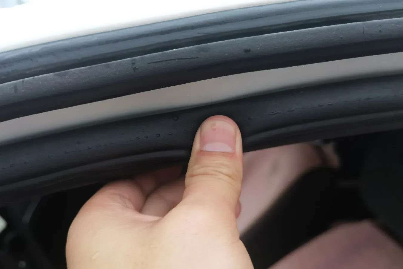 2018 Venucia T70 2.0L 144HP L4 CVT,autocango,china used car exporter,china ev exporter,chinese used car exporter,chinese used ev exporter