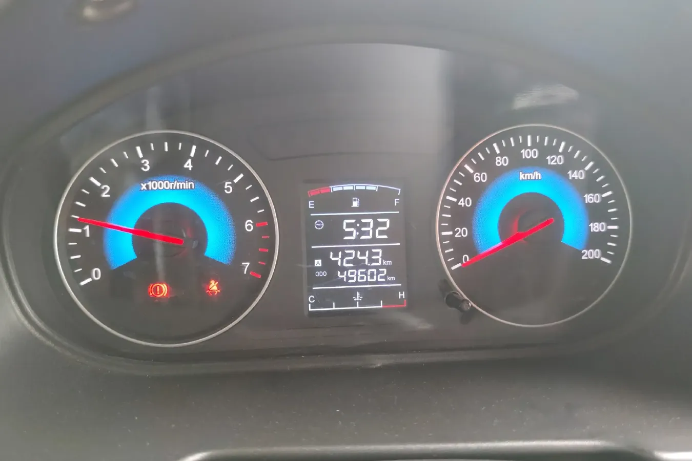 2016 DongFeng Fengon Fengon 330 1.2L 94HP L4 5MT,autocango,china used car exporter,china ev exporter,chinese used car exporter,chinese used ev exporter