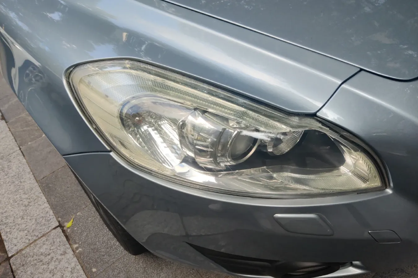 2010 Volvo C70 2.5T 230HP L5 5AT,autocango,china used car exporter,china ev exporter,chinese used car exporter,chinese used ev exporter