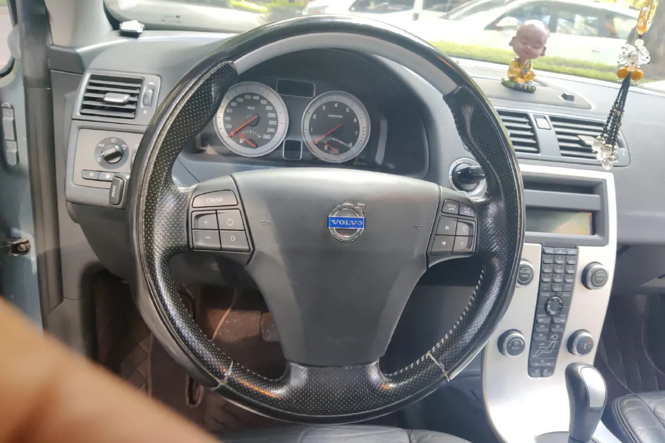 2010 Volvo C70 2.5T 230HP L5 5AT,autocango,china used car exporter,china ev exporter,chinese used car exporter,chinese used ev exporter