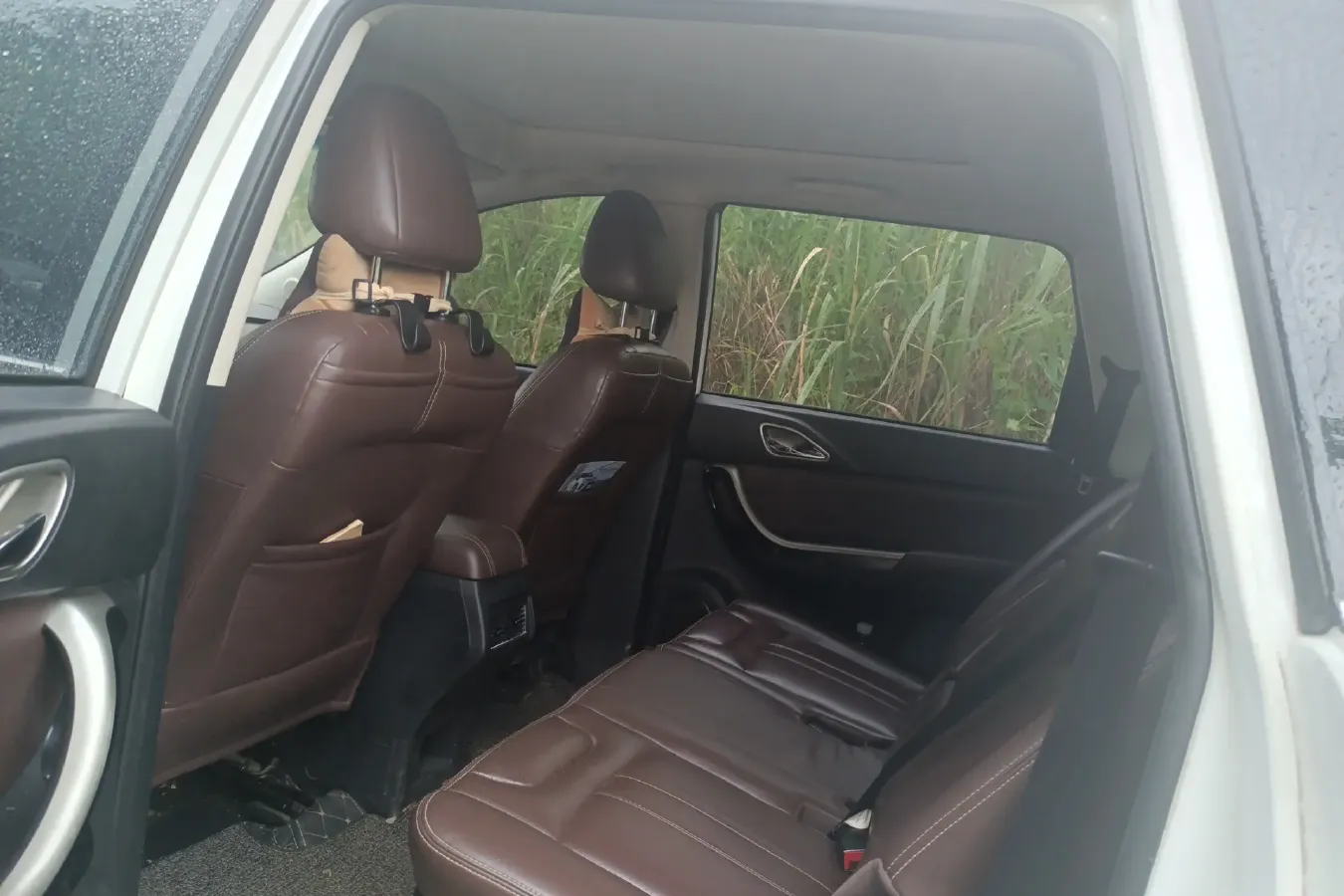 2017 BiSu T5 1.5T 150HP L4 6MT,autocango,china used car exporter,china ev exporter,chinese used car exporter,chinese used ev exporter