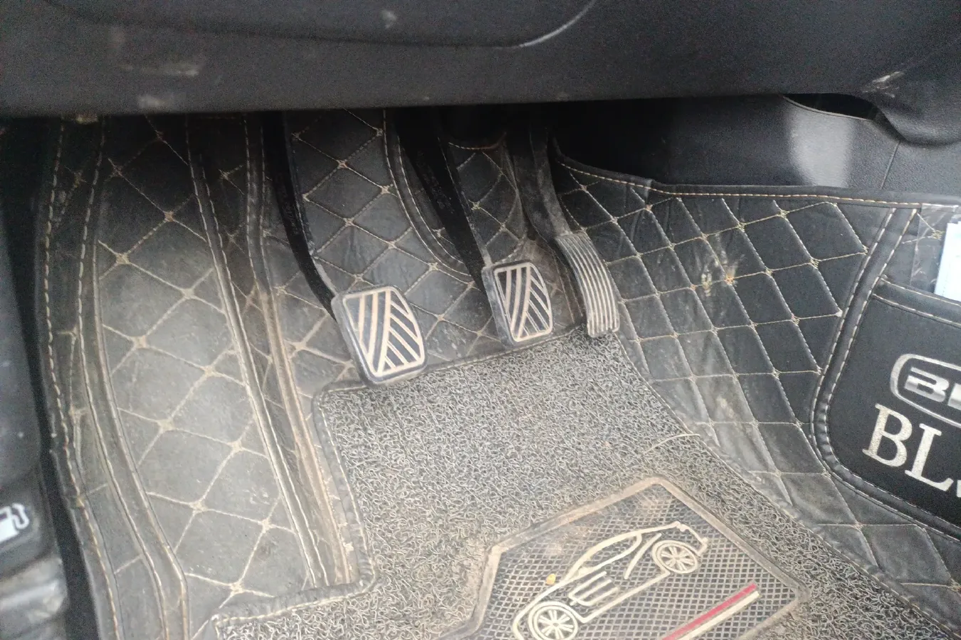 2017 BiSu T5 1.5T 150HP L4 6MT,autocango,china used car exporter,china ev exporter,chinese used car exporter,chinese used ev exporter