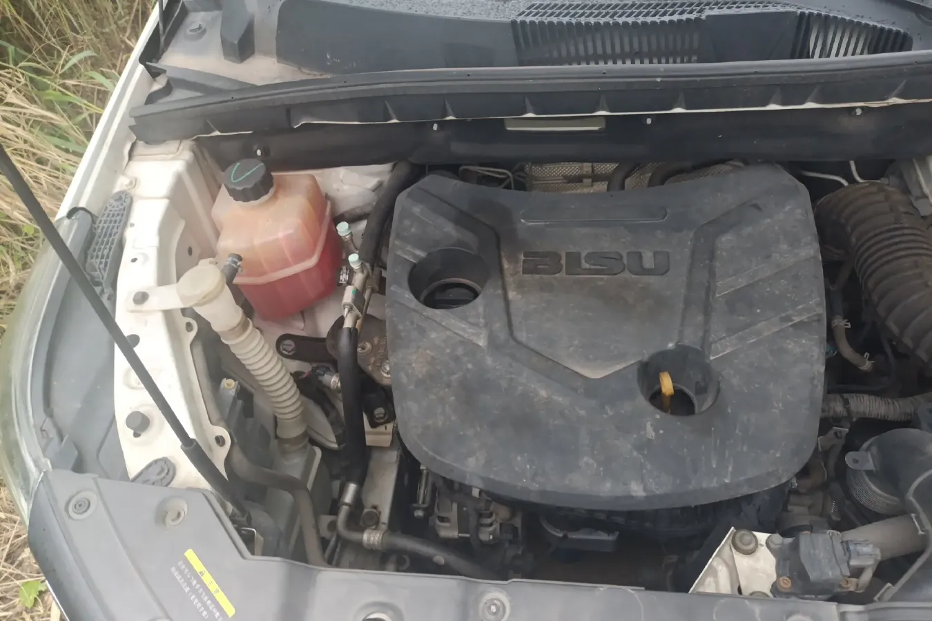 2017 BiSu T5 1.5T 150HP L4 6MT,autocango,china used car exporter,china ev exporter,chinese used car exporter,chinese used ev exporter