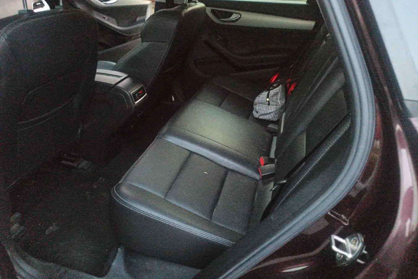 2016 Zotye SR7 1.5T 150HP L4 CVT,autocango,china used car exporter,china ev exporter,chinese used car exporter,chinese used ev exporter