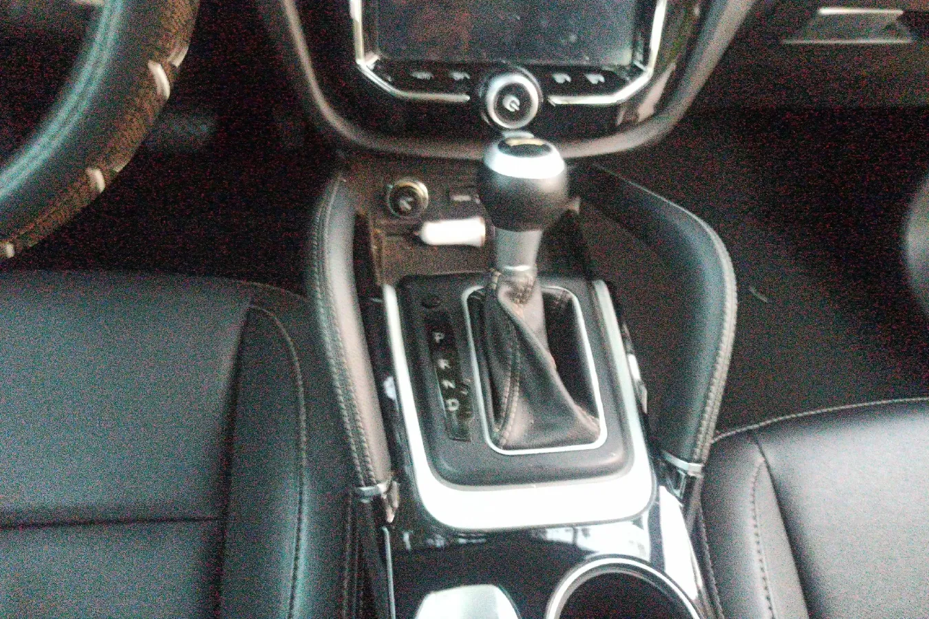 2016 Zotye SR7 1.5T 150HP L4 CVT,autocango,china used car exporter,china ev exporter,chinese used car exporter,chinese used ev exporter