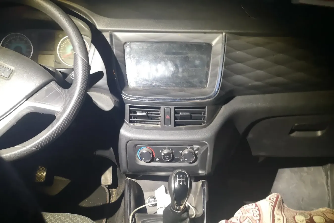 2021 JinBei Golden Sea Lion 1.5L 112HP L4 5MT,autocango,china used car exporter,china ev exporter,chinese used car exporter,chinese used ev exporter