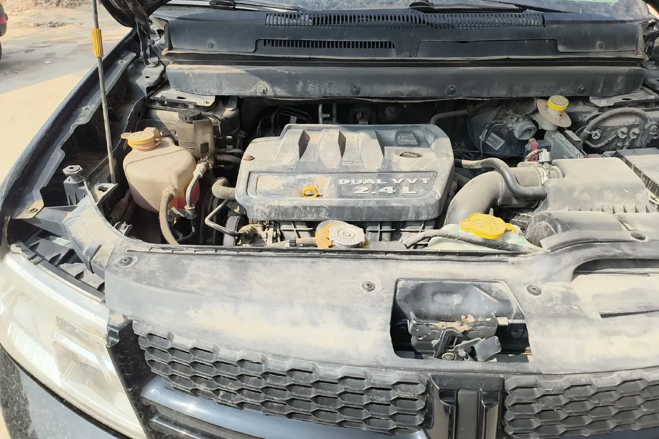 2013 Dodge JCUV 2.4L 170HP L4 6AT,autocango,china used car exporter,china ev exporter,chinese used car exporter,chinese used ev exporter