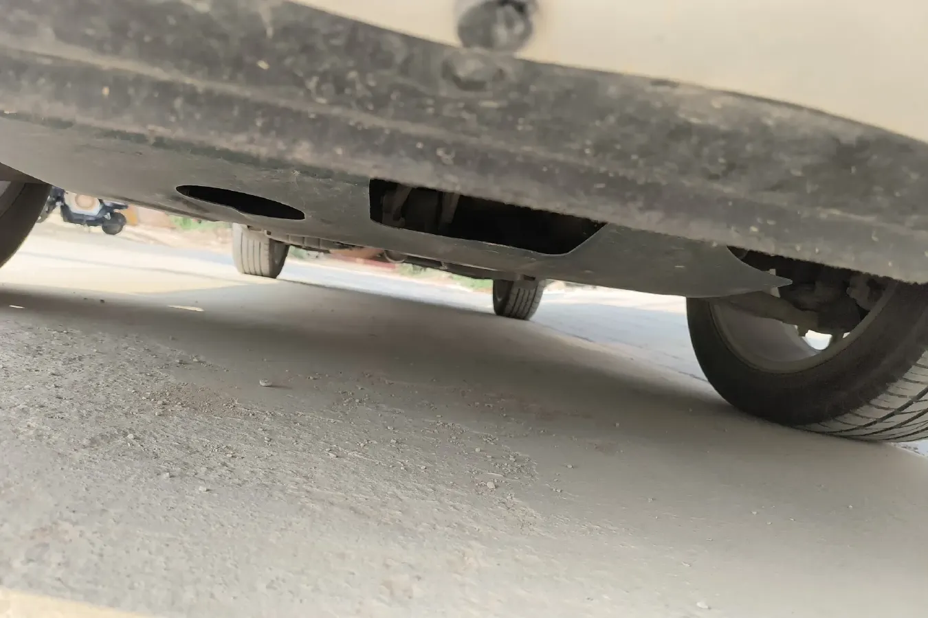 2013 Dodge JCUV 2.4L 170HP L4 6AT,autocango,china used car exporter,china ev exporter,chinese used car exporter,chinese used ev exporter