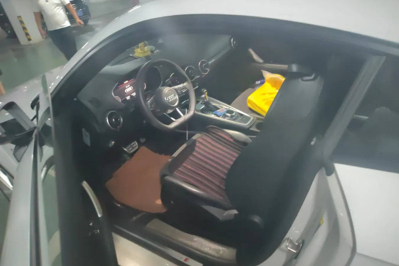 2017 Audi TTS 2.0T 286HP L4 6DCT,autocango,china used car exporter,china ev exporter,chinese used car exporter,chinese used ev exporter