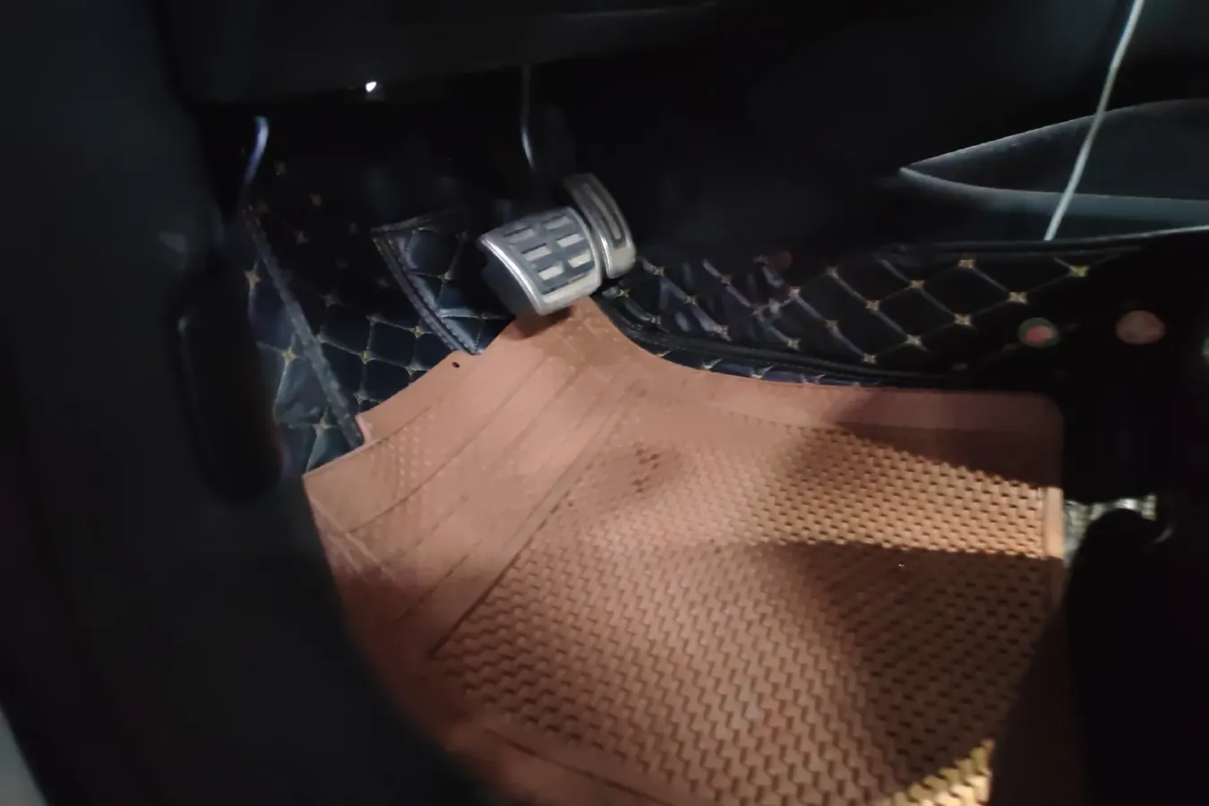 2017 Audi TTS 2.0T 286HP L4 6DCT,autocango,china used car exporter,china ev exporter,chinese used car exporter,chinese used ev exporter