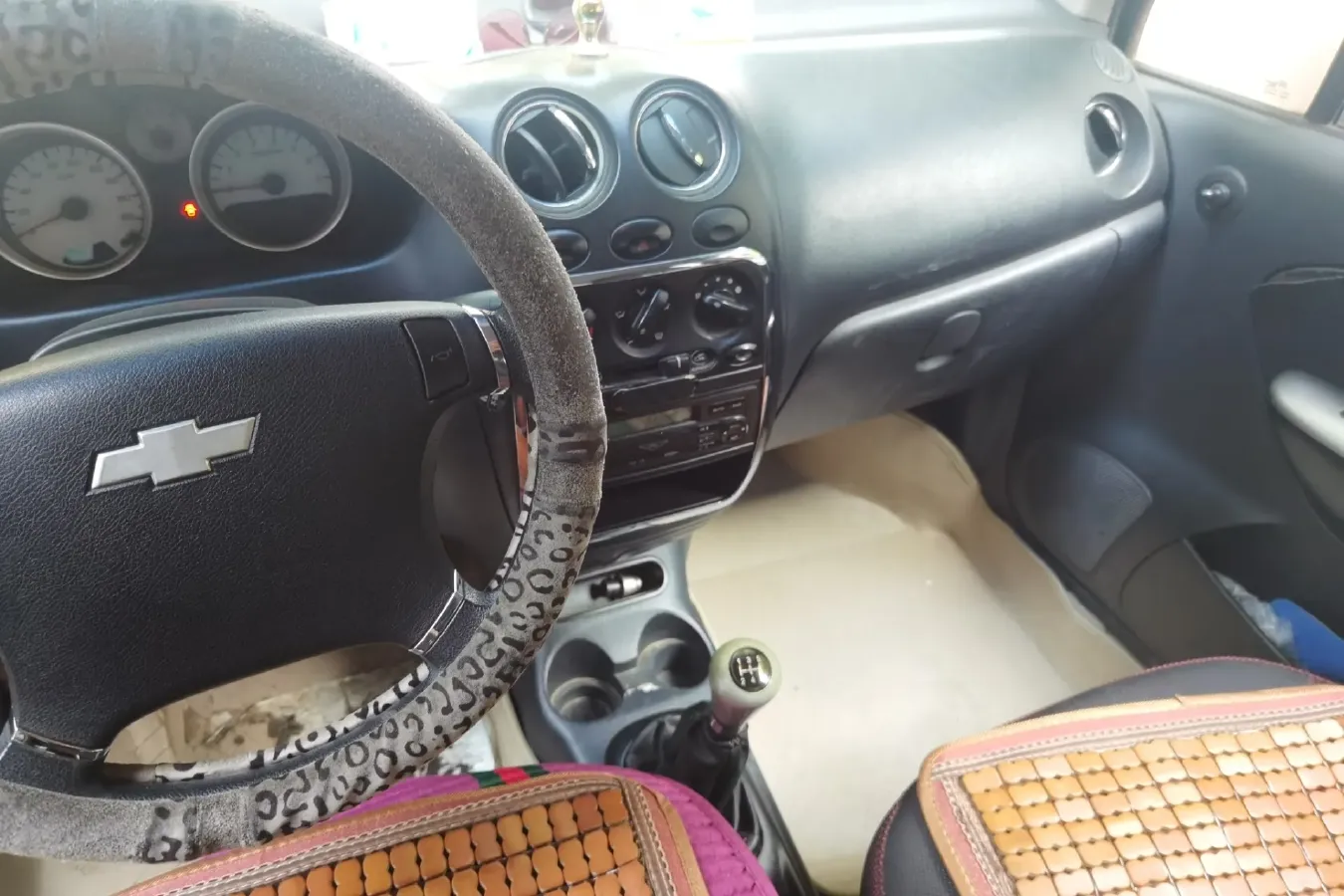 2010 BaoJun LeChi 1.2L 86HP L4 5MT,autocango,china used car exporter,china ev exporter,chinese used car exporter,chinese used ev exporter