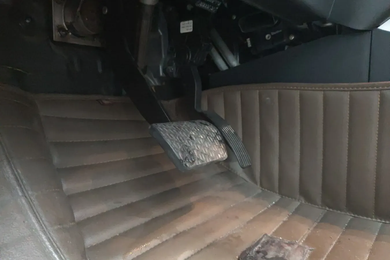 2013 SsangYong Korando 2.0L 149HP L4 6AT,autocango,china used car exporter,china ev exporter,chinese used car exporter,chinese used ev exporter