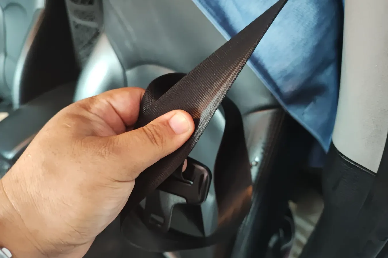 2013 SsangYong Korando 2.0L 149HP L4 6AT,autocango,china used car exporter,china ev exporter,chinese used car exporter,chinese used ev exporter