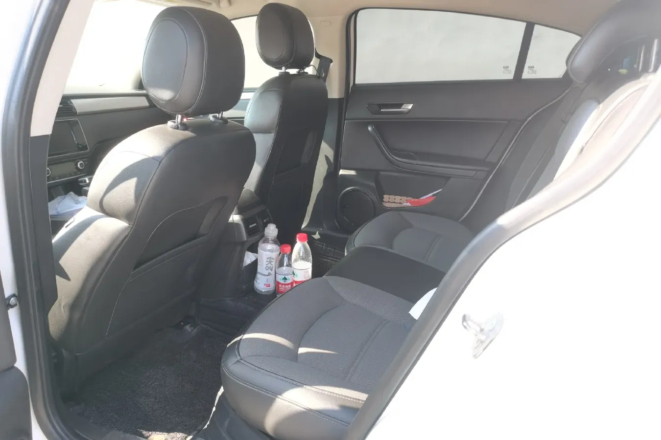 2015 Qoros 3 1.6T 156HP L4 6DCT,autocango,china used car exporter,china ev exporter,chinese used car exporter,chinese used ev exporter