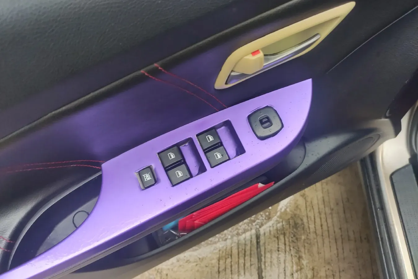 2011 HaiMa Family 1.6L 120HP L4 5MT,autocango,china used car exporter,china ev exporter,chinese used car exporter,chinese used ev exporter