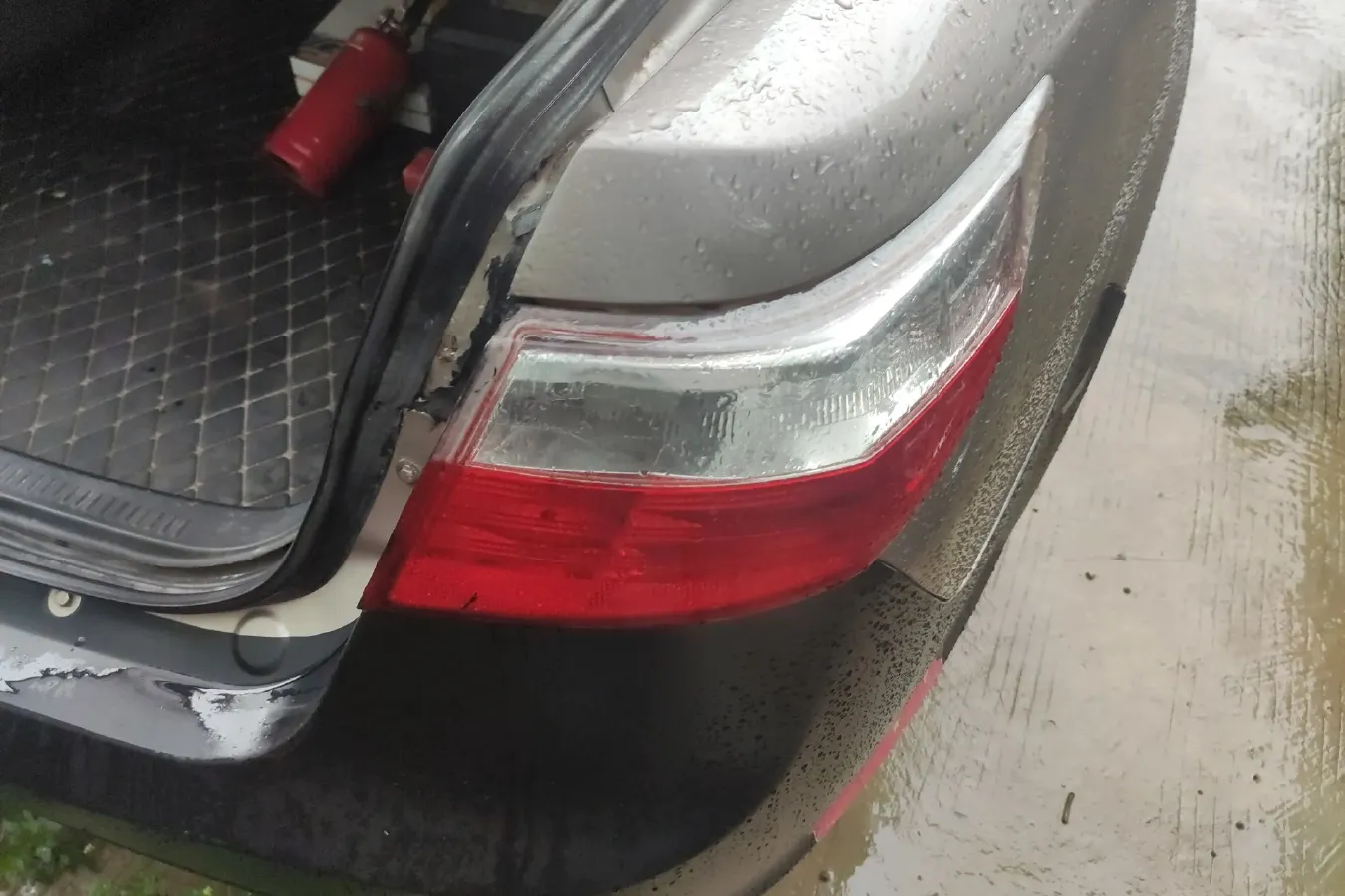 2011 HaiMa Family 1.6L 120HP L4 5MT,autocango,china used car exporter,china ev exporter,chinese used car exporter,chinese used ev exporter