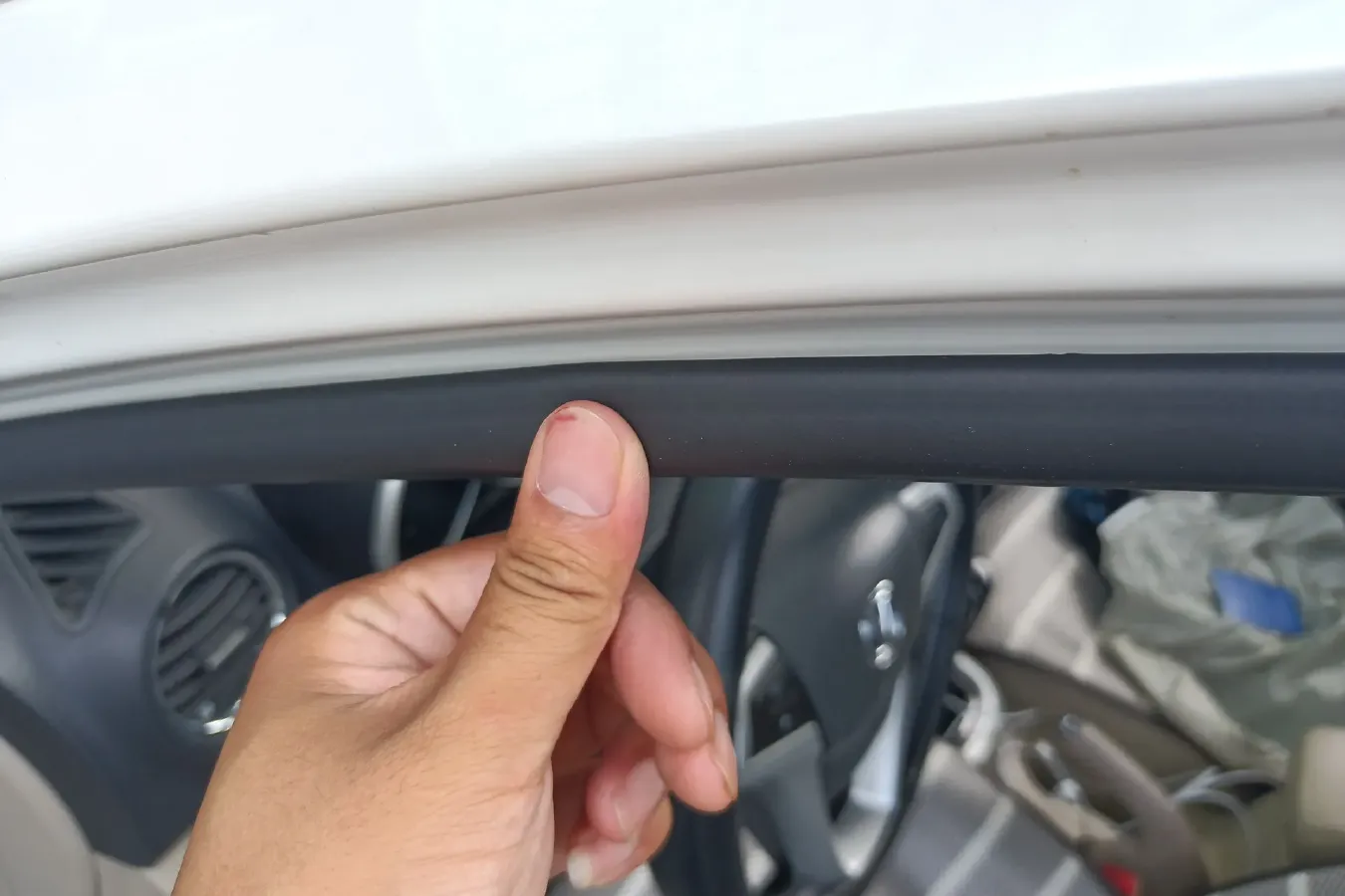 2014 ChangAn Eado 1.6L 125HP L4 5MT,autocango,china used car exporter,china ev exporter,chinese used car exporter,chinese used ev exporter