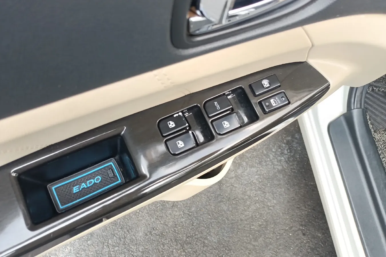 2014 ChangAn Eado 1.6L 125HP L4 5MT,autocango,china used car exporter,china ev exporter,chinese used car exporter,chinese used ev exporter